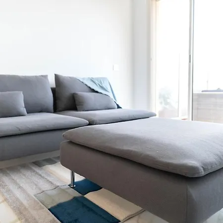 Magnifique Vue Mer, Piscine, Garage Apartment *